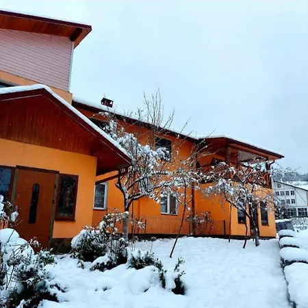 בית הארחה захід сонця *